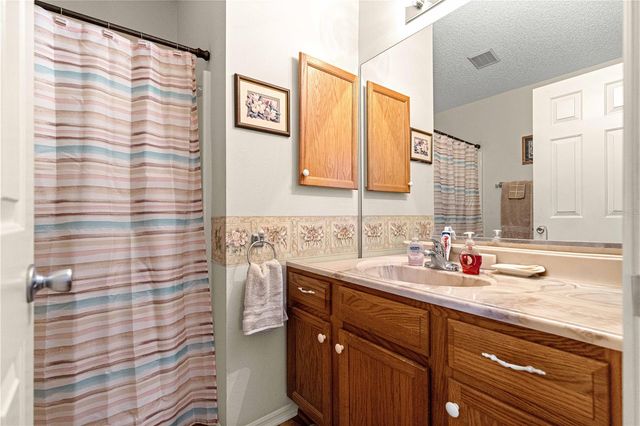 16922 SE 81ST CHARLESFORT AVENUE, The Villages, FL 32162