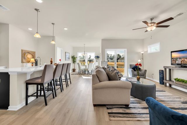 884 Birch Garden Dr., Longs, SC 29568