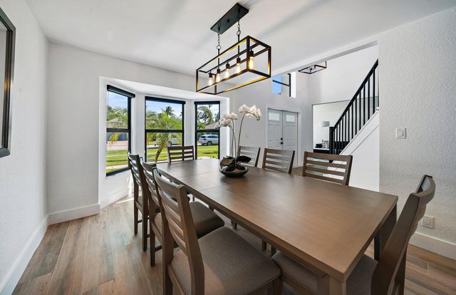 1878 Lynton Circle, Wellington, FL 33414