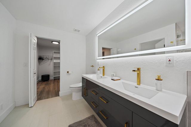 1878 Lynton Circle, Wellington, FL 33414