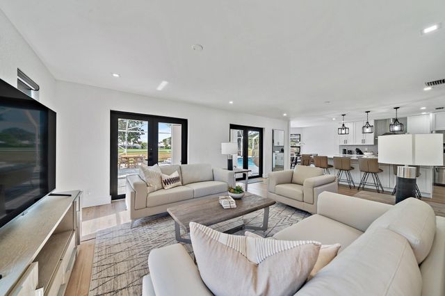 1878 Lynton Circle, Wellington, FL 33414