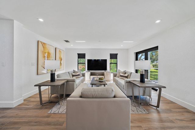 1878 Lynton Circle, Wellington, FL 33414