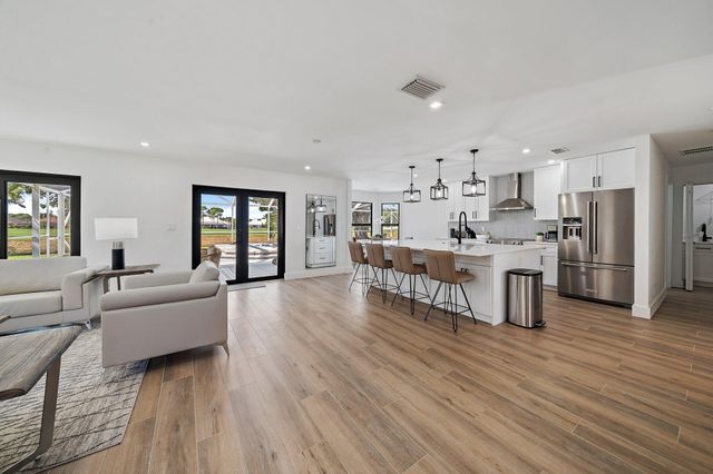 1878 Lynton Circle, Wellington, FL 33414