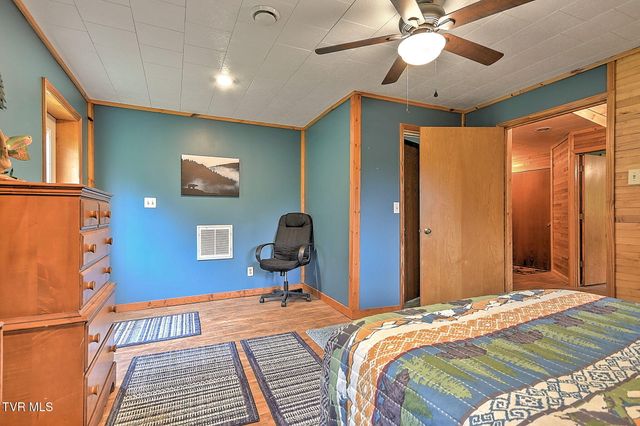 172 Harris Hollow Road, Rogersville, TN 37857