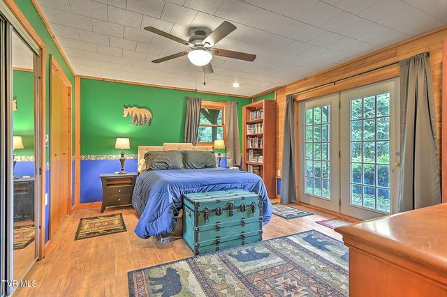 172 Harris Hollow Road, Rogersville, TN 37857
