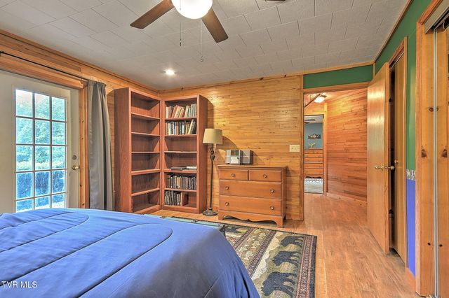 172 Harris Hollow Road, Rogersville, TN 37857