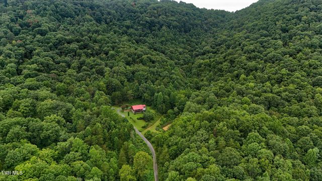 172 Harris Hollow Road, Rogersville, TN 37857