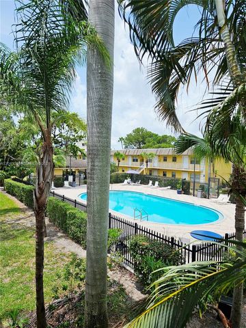 5180 NE 6th Ave 621, Oakland Park, FL 33334