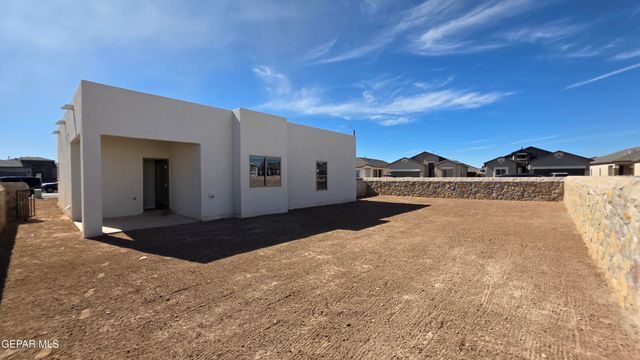 9931 Edie Place, Socorro, TX 79927