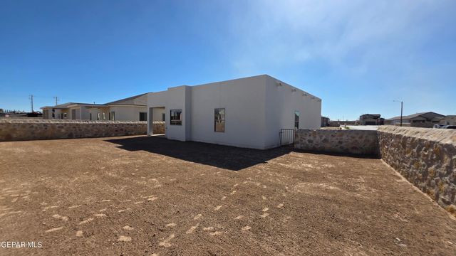 9931 Edie Place, Socorro, TX 79927
