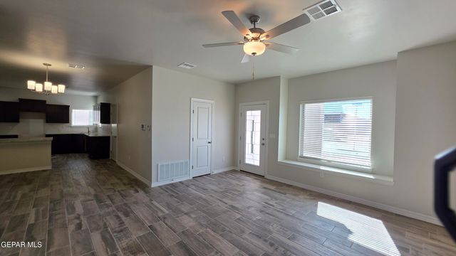 9931 Edie Place, Socorro, TX 79927