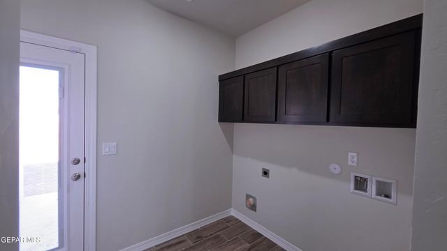 9931 Edie Place, Socorro, TX 79927