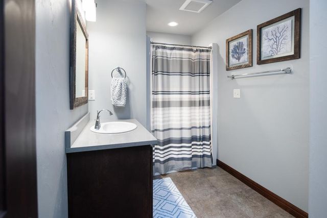 1121 HERNE BAY WAY, Green Bay, WI 54313