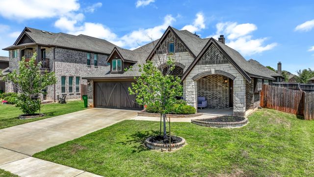 429 Joseph Lane, Crowley, TX 76036