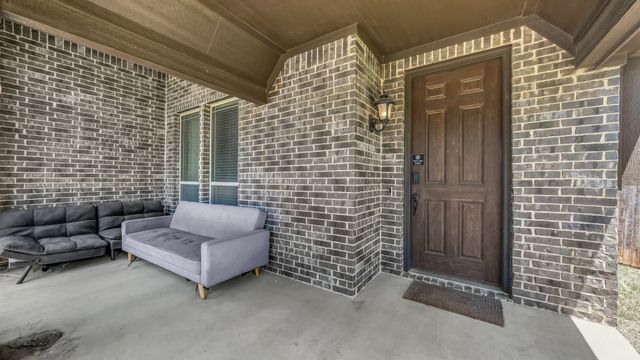 429 Joseph Lane, Crowley, TX 76036
