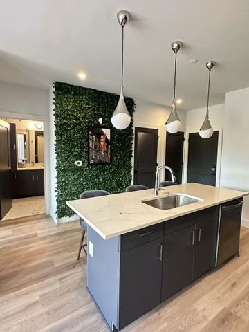 303 31st Ave N Apt 506, Nashville, TN 37203