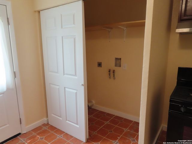 142 Danny Clay, San Antonio, TX 78228