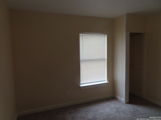 142 Danny Clay, San Antonio, TX 78228