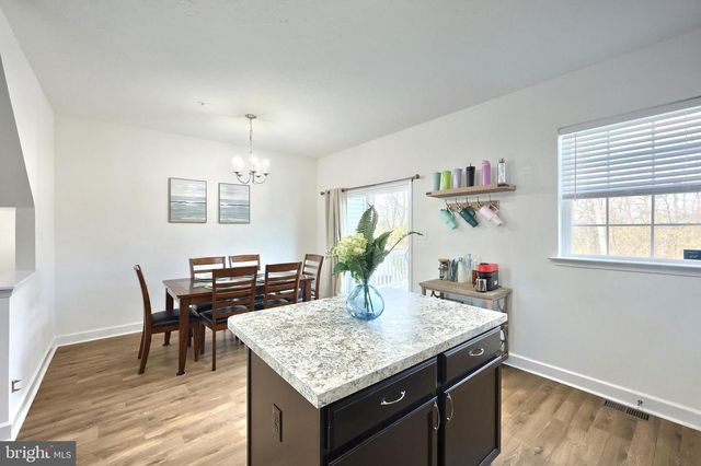 61 AYRSHIRE DR, Hanover, PA 17331