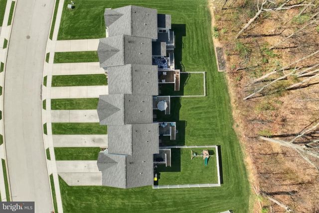 61 AYRSHIRE DR, Hanover, PA 17331