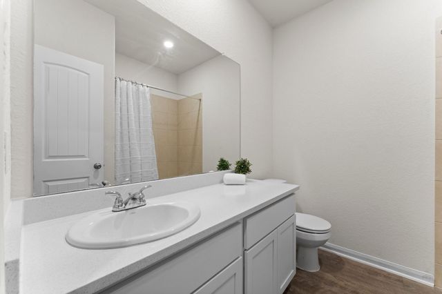 6026 Hazel Place Drive, Conroe, TX 77303