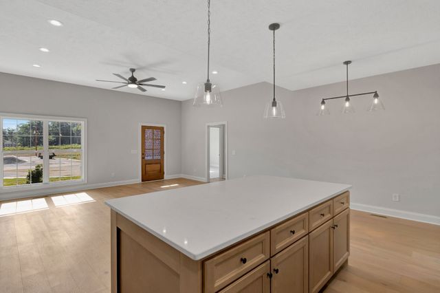 116 Stonebrook Dr, Shelbyville, TN 37160