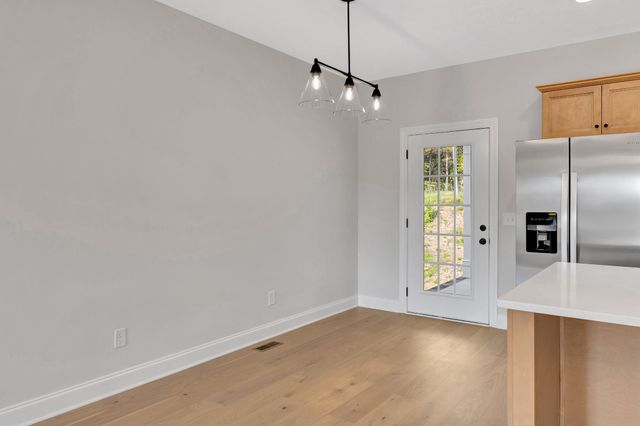 116 Stonebrook Dr, Shelbyville, TN 37160