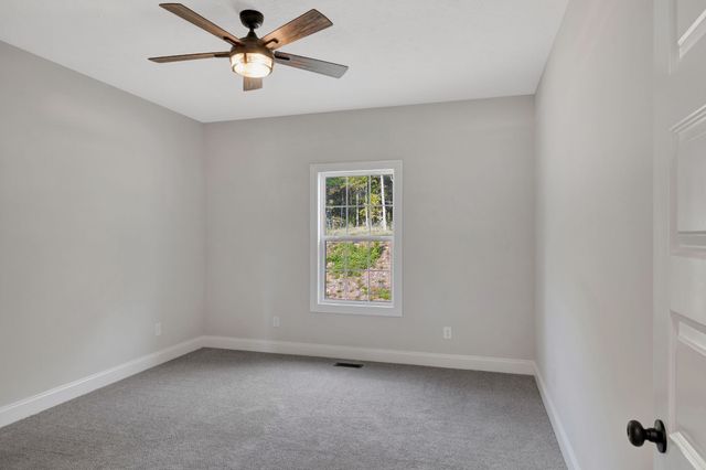 116 Stonebrook Dr, Shelbyville, TN 37160