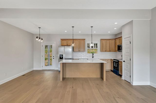 116 Stonebrook Dr, Shelbyville, TN 37160