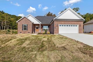 116 Stonebrook Dr, Shelbyville, TN 37160