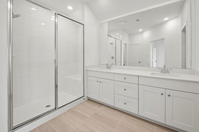 2813 Ravine Bluffs Court, League City, TX 77573