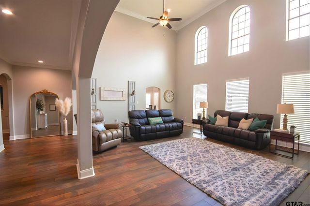 501 County Road 2195, Whitehouse, TX 75791