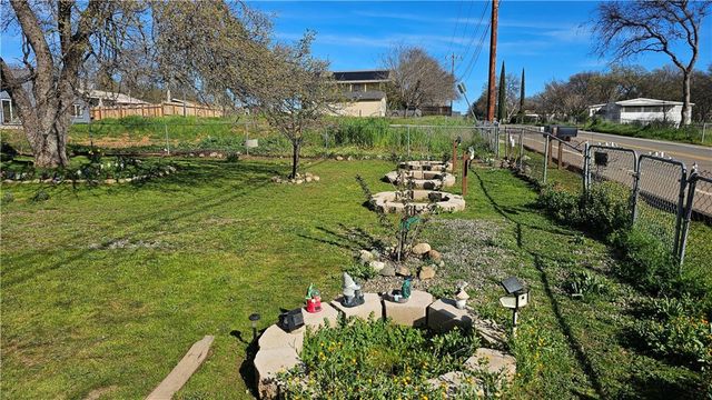 16004 18th Avenue, Clearlake, CA 95422