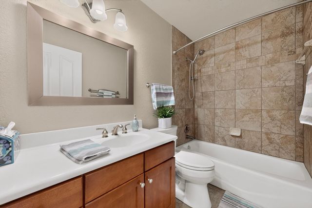 350 Richard RD, Georgetown, TX 78626