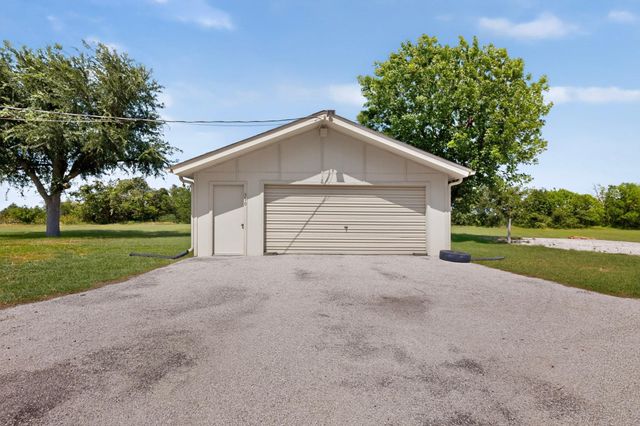 350 Richard RD, Georgetown, TX 78626