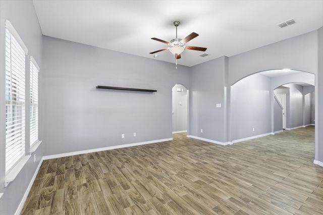 445 Pollyann Trail, Fort Worth, TX 76052