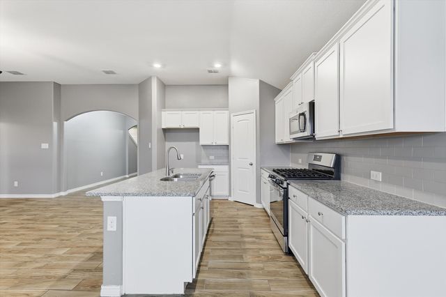 445 Pollyann Trail, Fort Worth, TX 76052