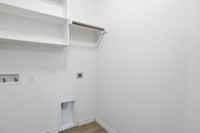 445 Pollyann Trail, Fort Worth, TX 76052