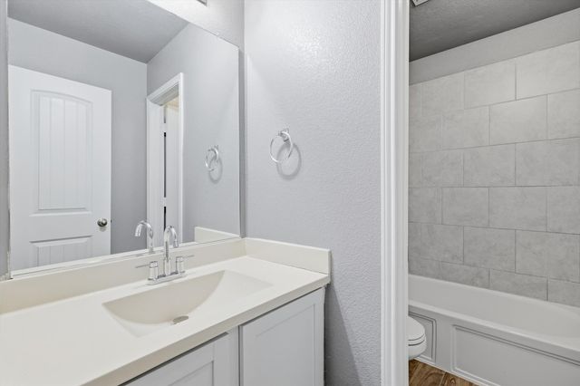 445 Pollyann Trail, Fort Worth, TX 76052