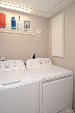 2330 S 12th Street 102, St Louis, MO 63104