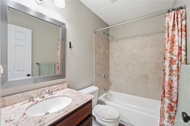 6914 Buell Lane, Huber Heights, OH 45424