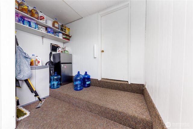 9264 57th Avenue S, Seattle, WA 98118