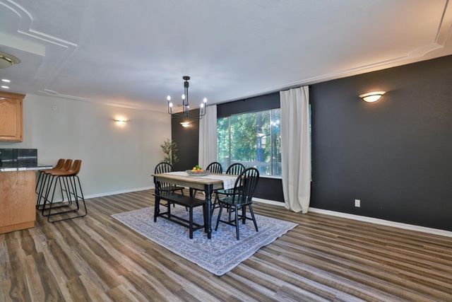 5300 Earnshaw Way, Placerville, CA 95667