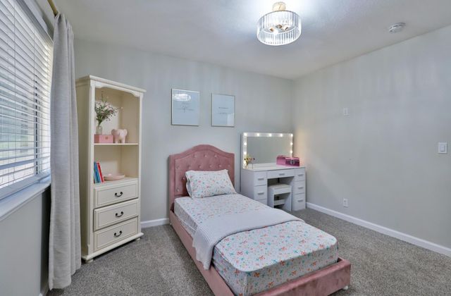 5300 Earnshaw Way, Placerville, CA 95667