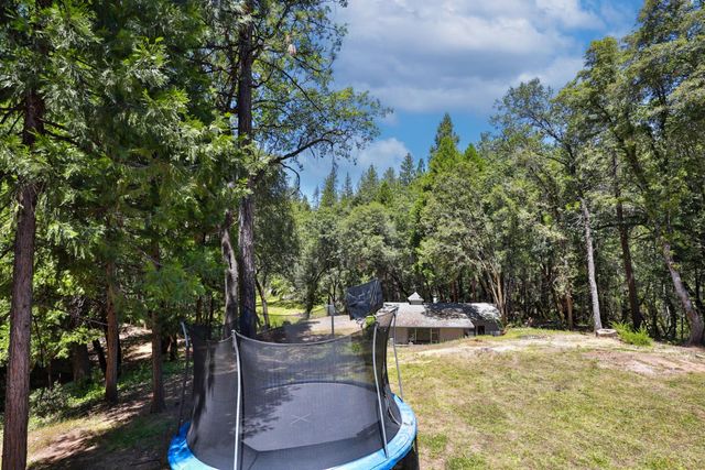5300 Earnshaw Way, Placerville, CA 95667
