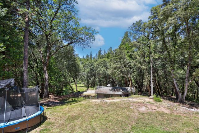 5300 Earnshaw Way, Placerville, CA 95667