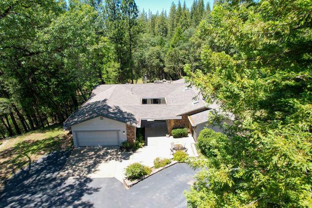 5300 Earnshaw Way, Placerville, CA 95667