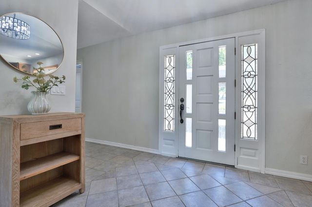 5300 Earnshaw Way, Placerville, CA 95667