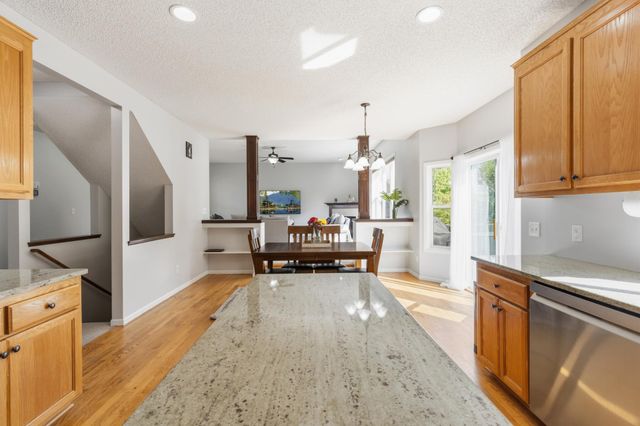 1857 Wyndam Drive, Shakopee, MN 55379