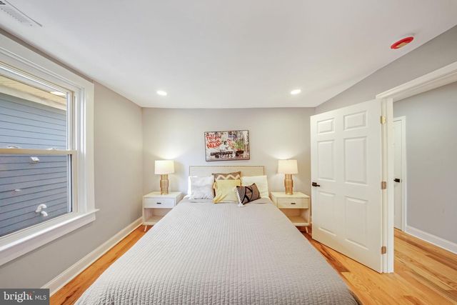 2605 MONROE ST NE, Washington, DC 20018